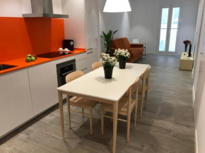 Отель Cosmo Apartments Marina – Auditori  Барселона